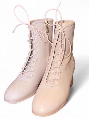 Vanessa Bruno Blush Lace-Up Ankle Boots